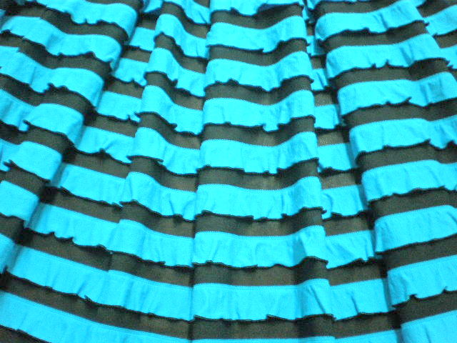 11.Turquoise-Black Plain Ruffles